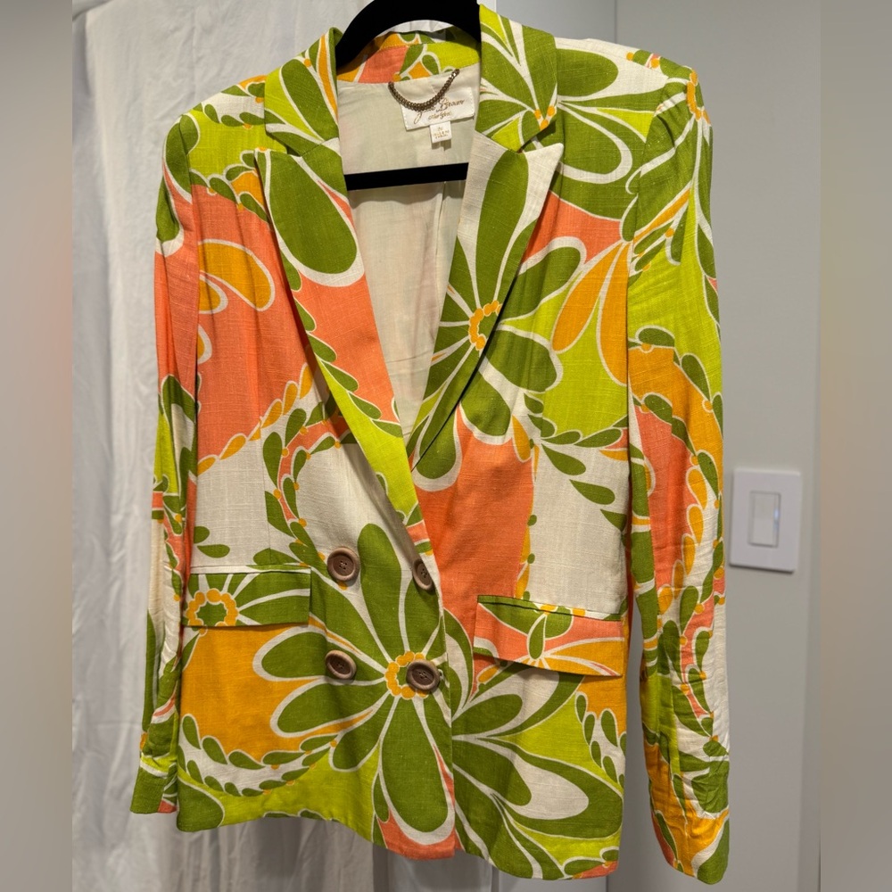 JB by Julie Brown Green and Orange Patterned Blazer
